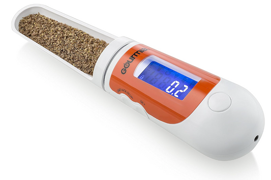 Spoon scale for precise measurement of dry ingredients like spices or grains