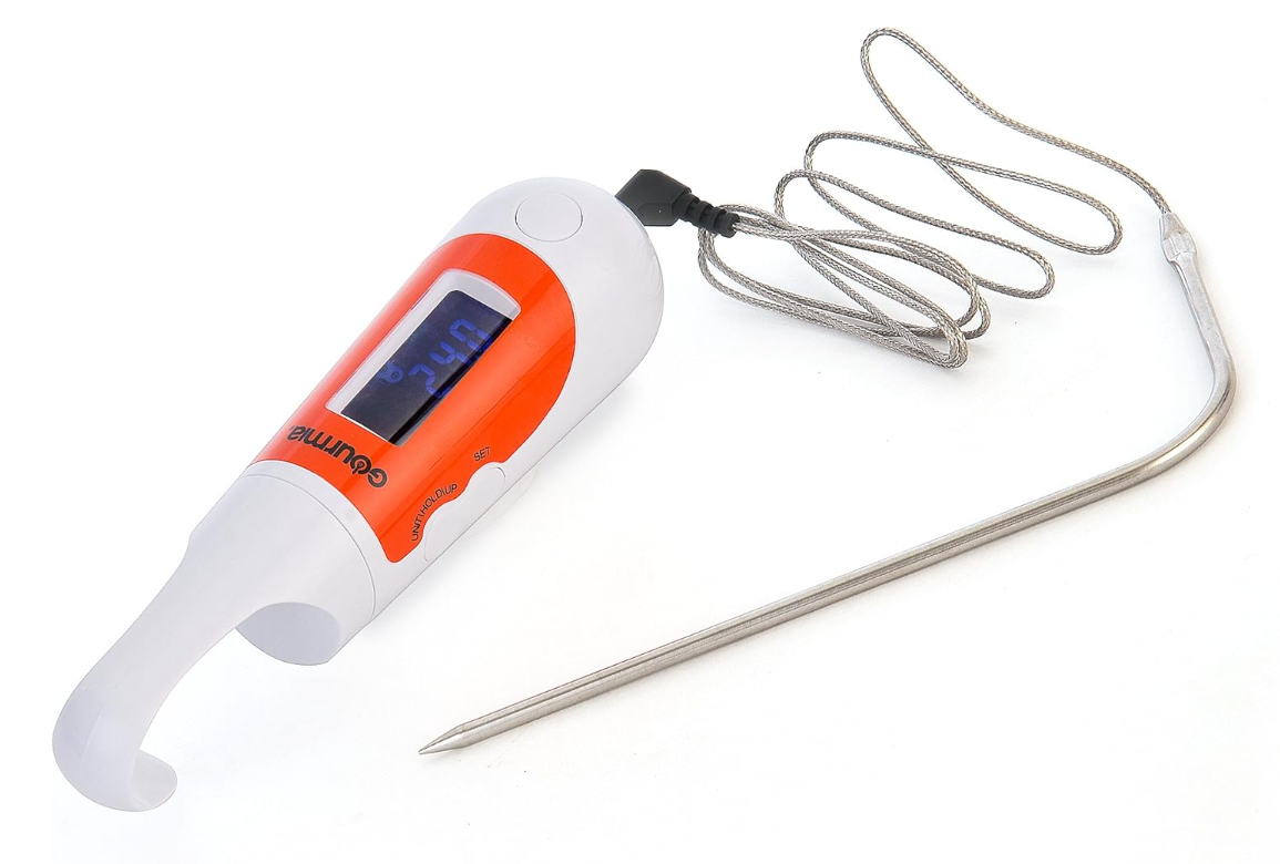 Cooking thermometer with probes for accurate temperature readings of dishes