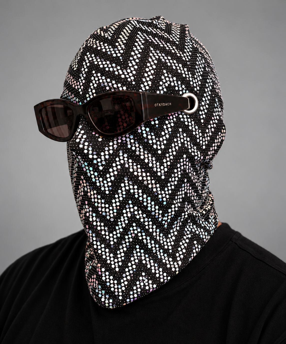 Black and White Zig-Zag Face Mask with Eyelets for Glasses – Holographic Full-Face Balaclava, Reflective Ski Mask | OTKYDACH